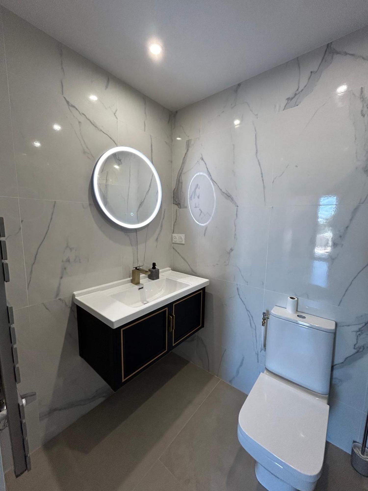 Eze - Appartement Dans Bas De Villa Avec Piscine Pres De Monaco Экстерьер фото